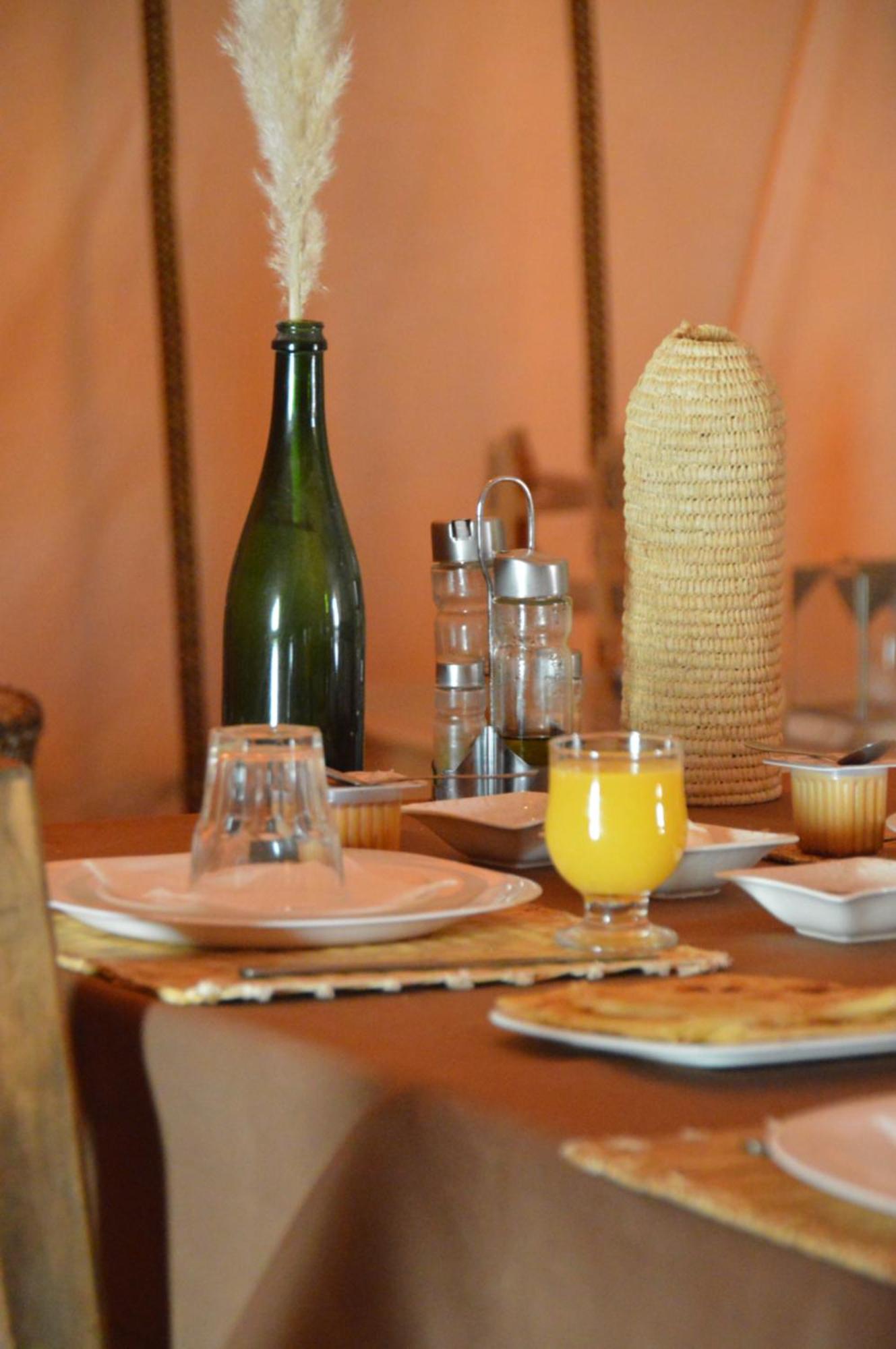 Hotel Bohem Camp Merzouga Esterno foto